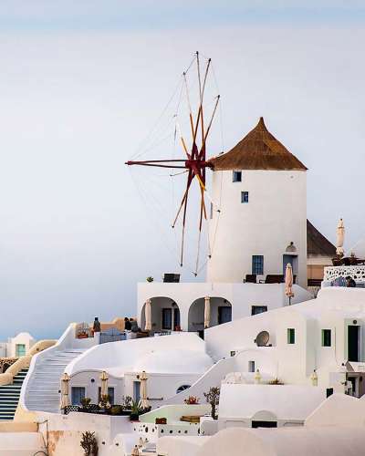 2-oia-santopaz-santorini-greece.jpg
